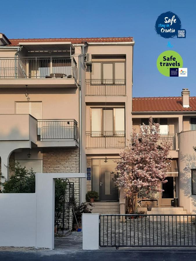 Apartmani Kardum Brodarica Buitenkant foto
