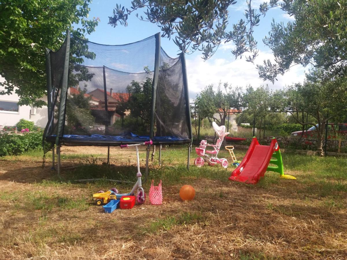 Apartmani Kardum Brodarica Buitenkant foto