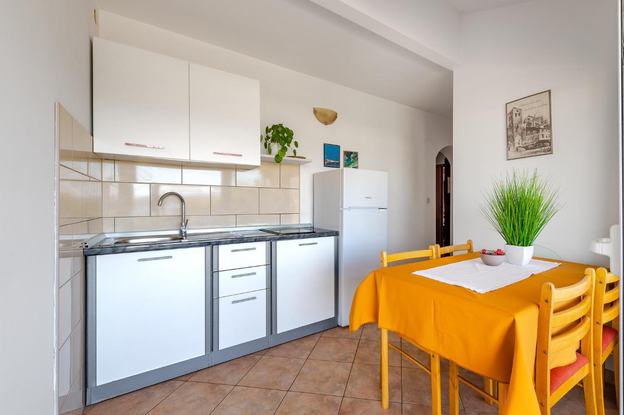 Apartmani Kardum Brodarica Buitenkant foto