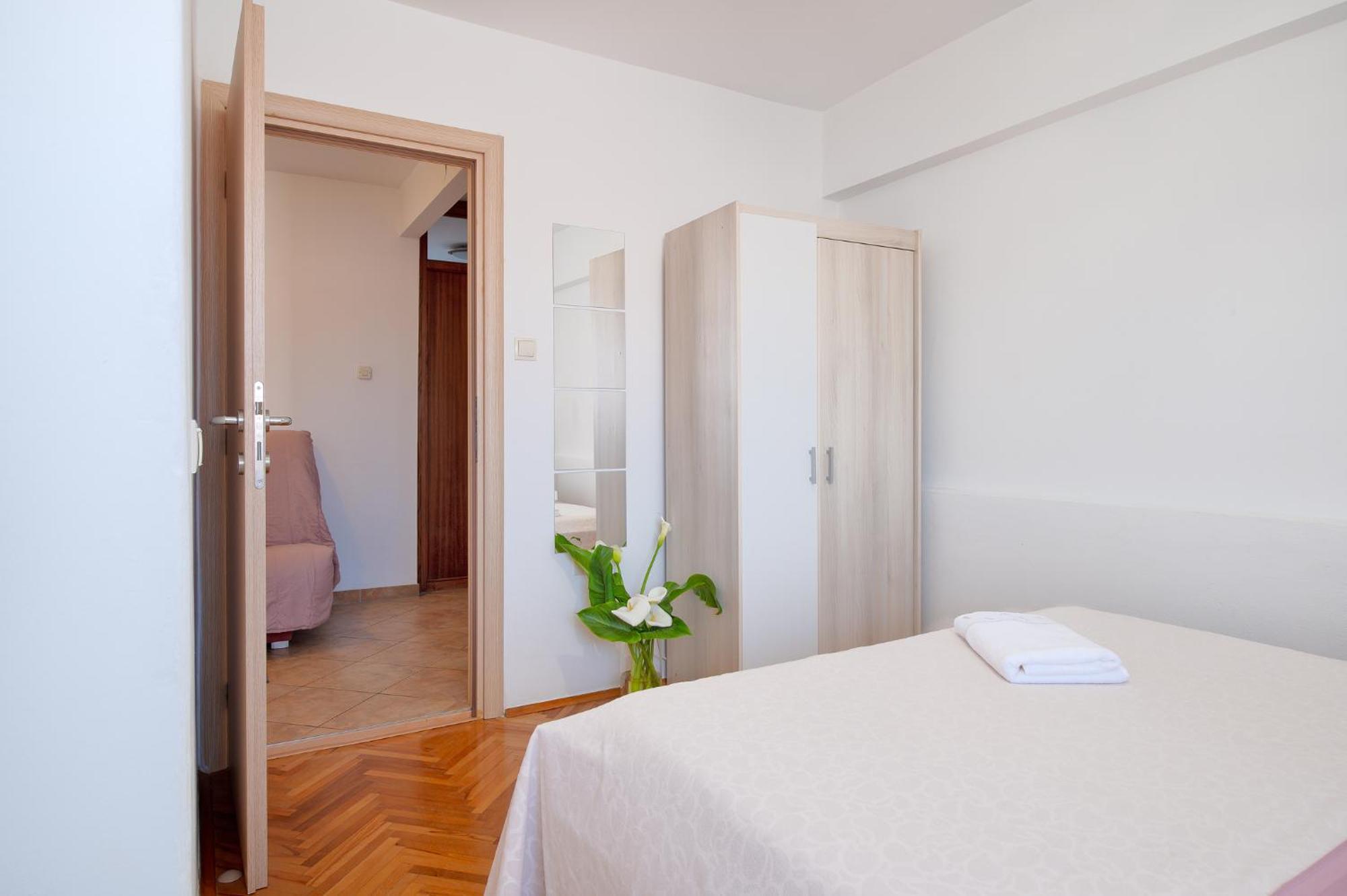 Apartmani Kardum Brodarica Buitenkant foto