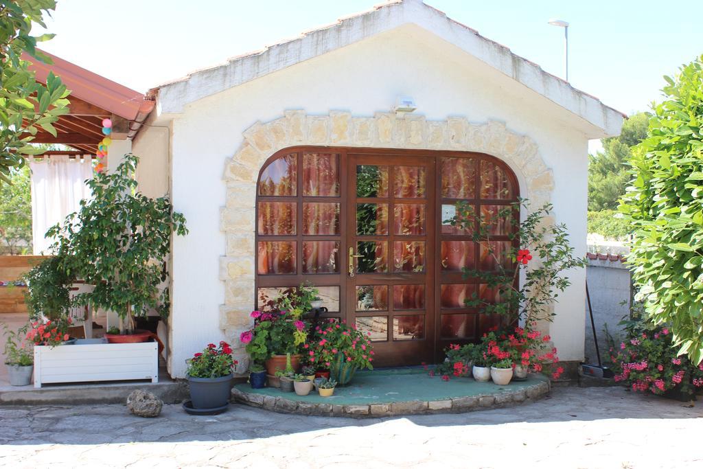 Apartmani Kardum Brodarica Buitenkant foto